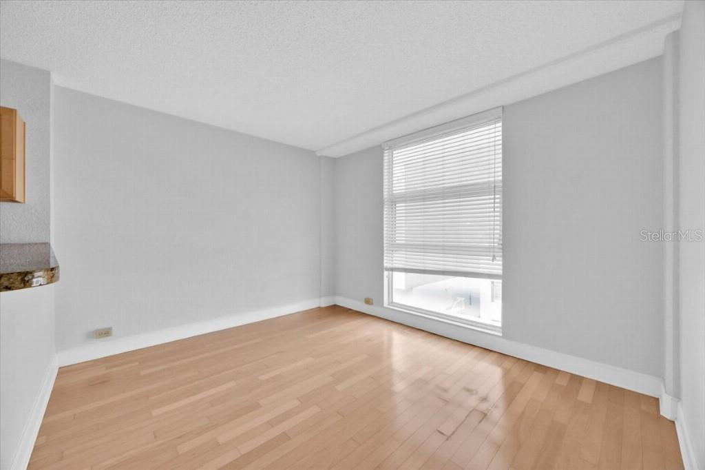 Image 6 of 13 For 151 Washington Street 507
