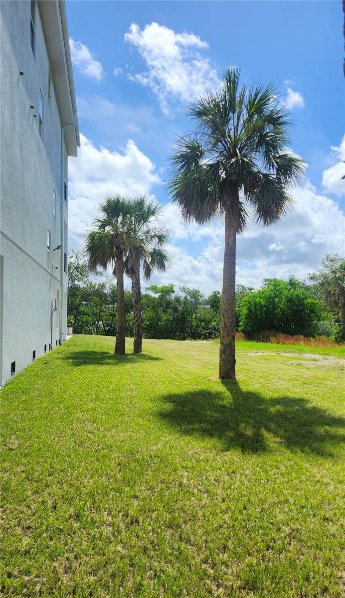 Image 34 of 35 For 7609 Deedra Circle