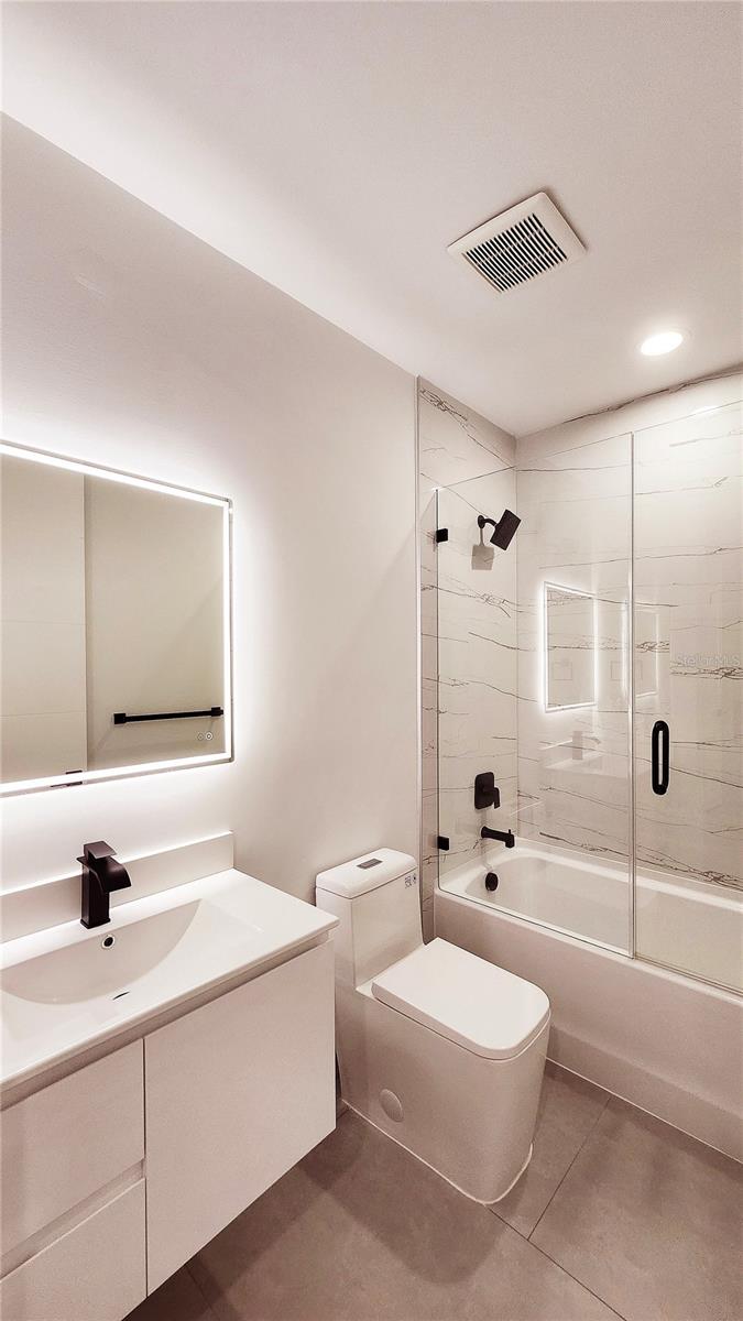 Listing photo id 43 for 7609 Deedra Circle