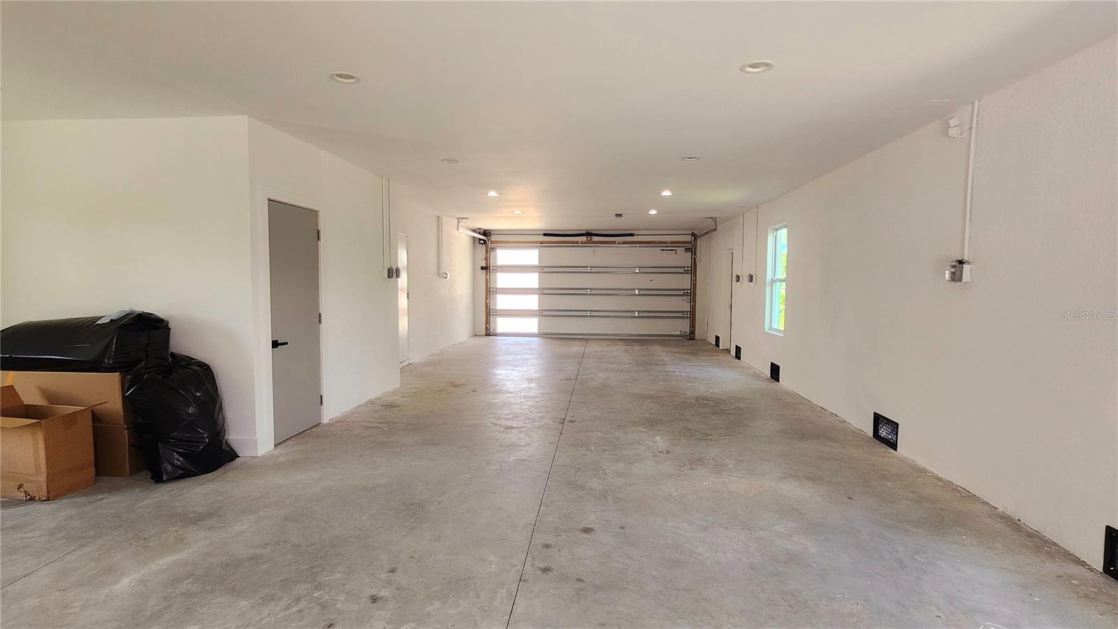 Image 72 of 72 For 7609 Deedra Circle