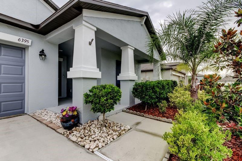 Listing photo id 1 for 6395 Cobble Bliss Street