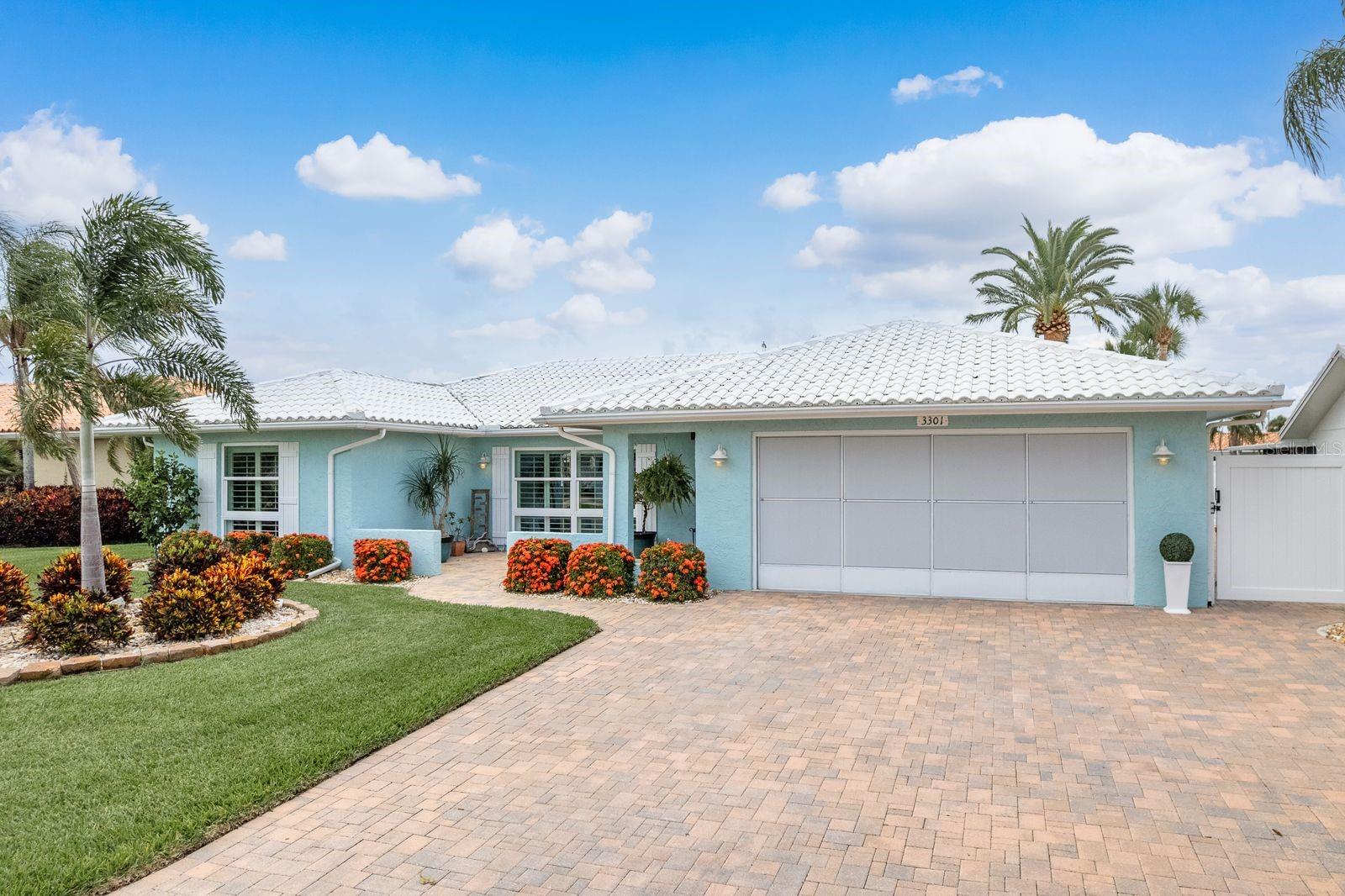 Listing photo id 38 for 3301 Seaway Drive