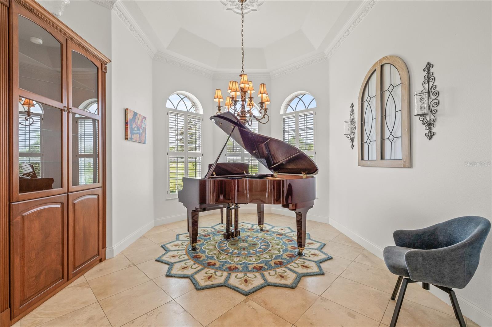 Listing photo id 14 for 10096 Southern Breeze Court