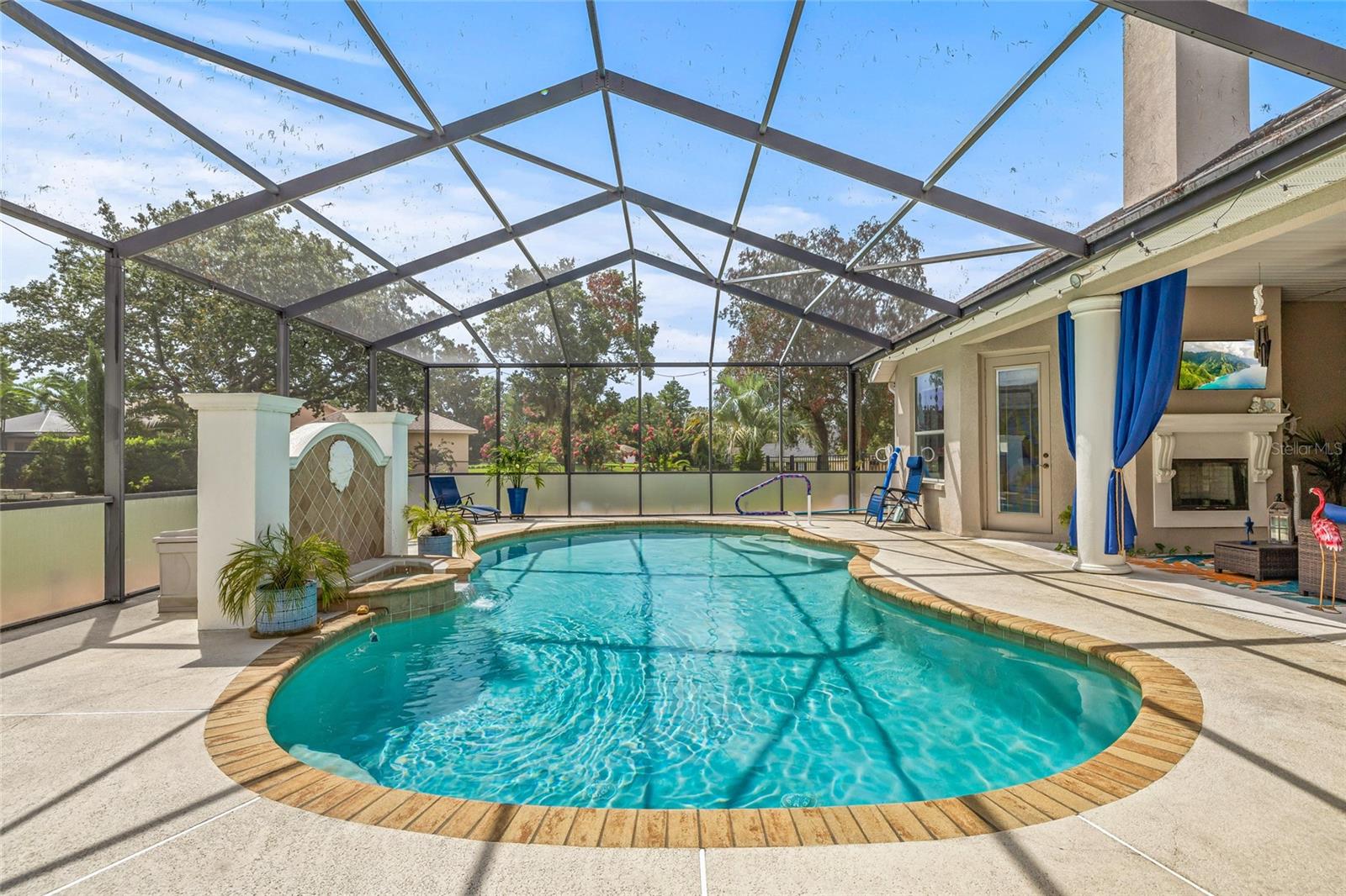 Listing photo id 24 for 10096 Southern Breeze Court