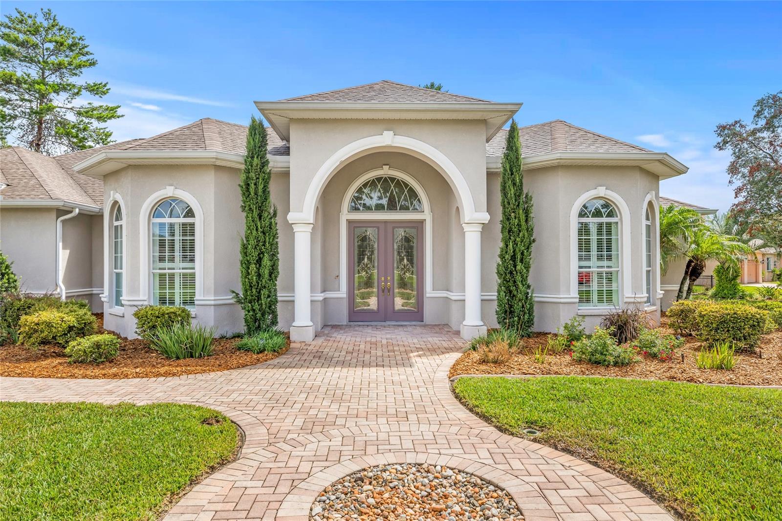 Listing photo id 2 for 10096 Southern Breeze Court