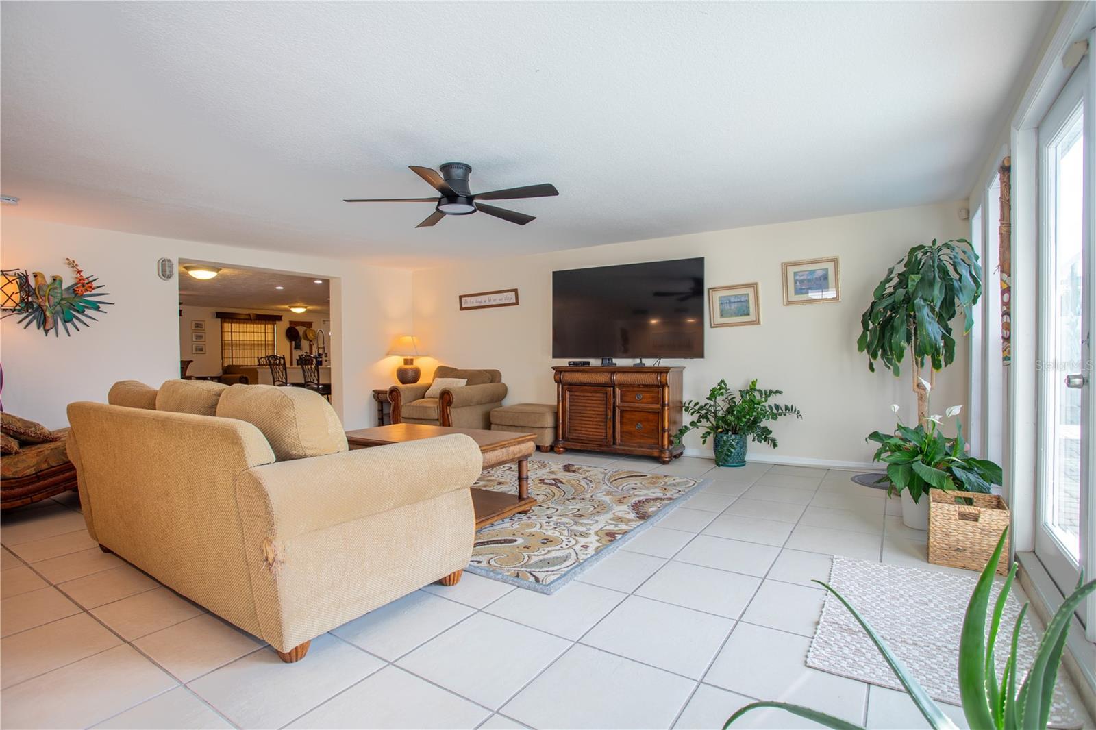 Image 13 of 65 For 3339 Cincinnati Drive