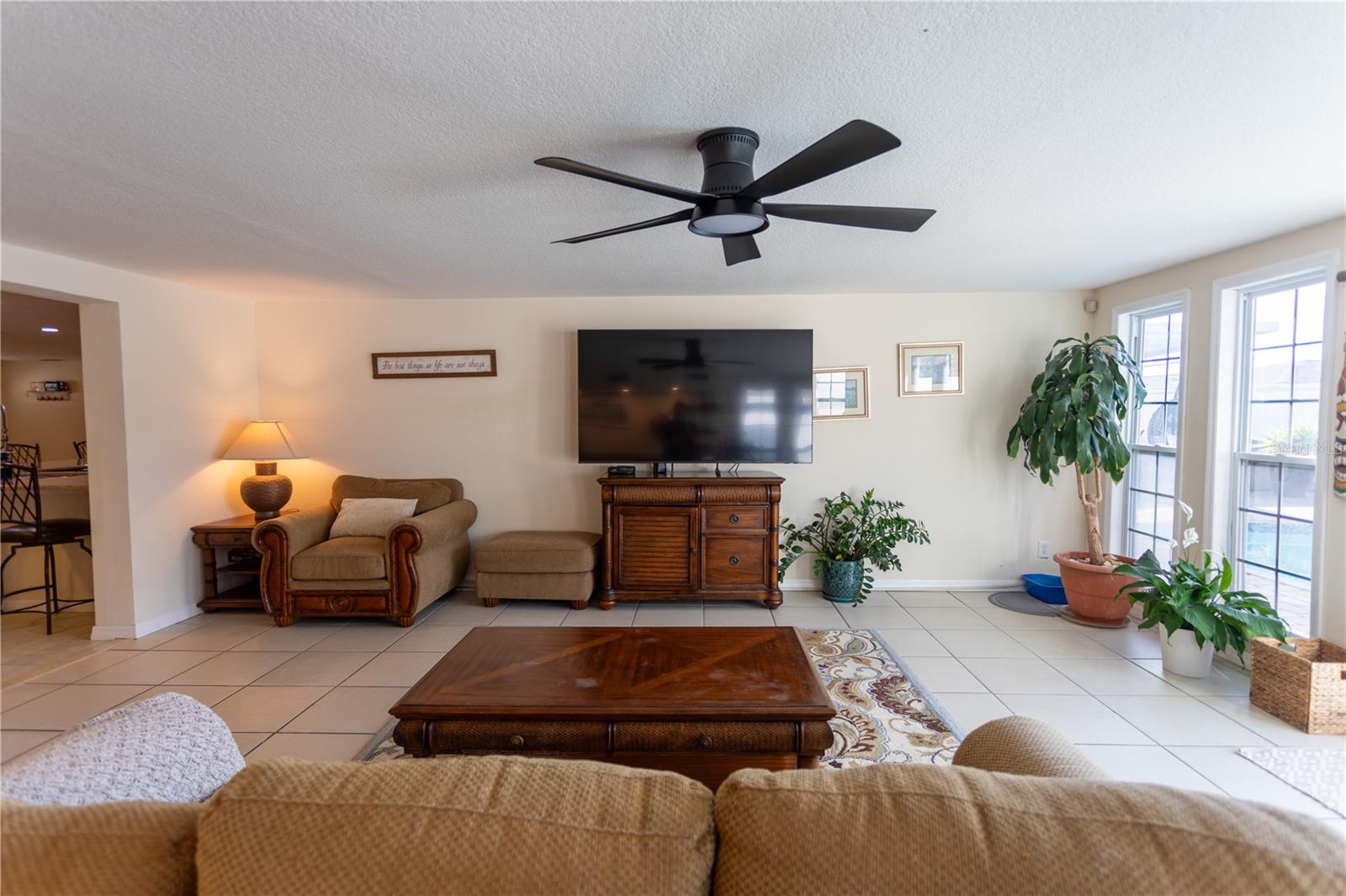 Image 14 of 65 For 3339 Cincinnati Drive