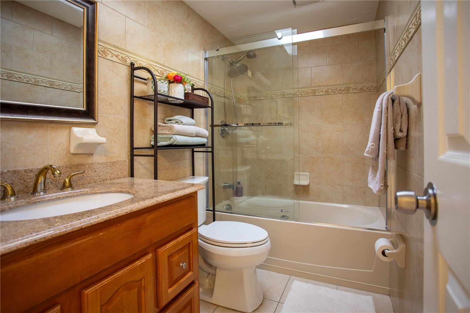 Image 35 of 65 For 3339 Cincinnati Drive