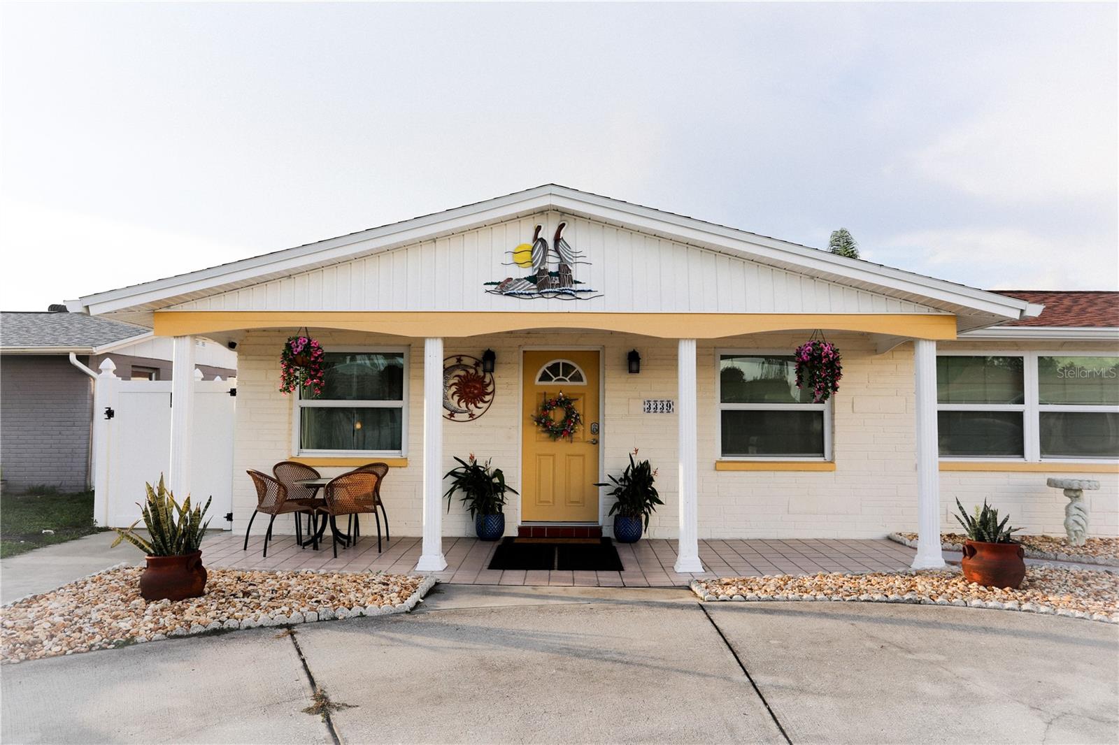 Image 4 of 65 For 3339 Cincinnati Drive