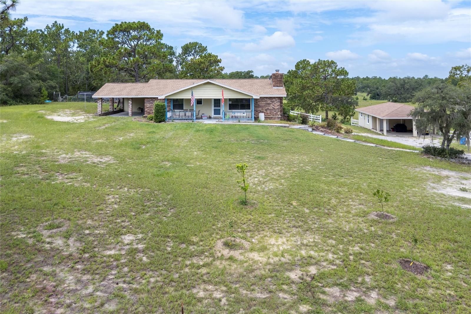 Listing photo id 8 for 9660 Matsonford Avenue