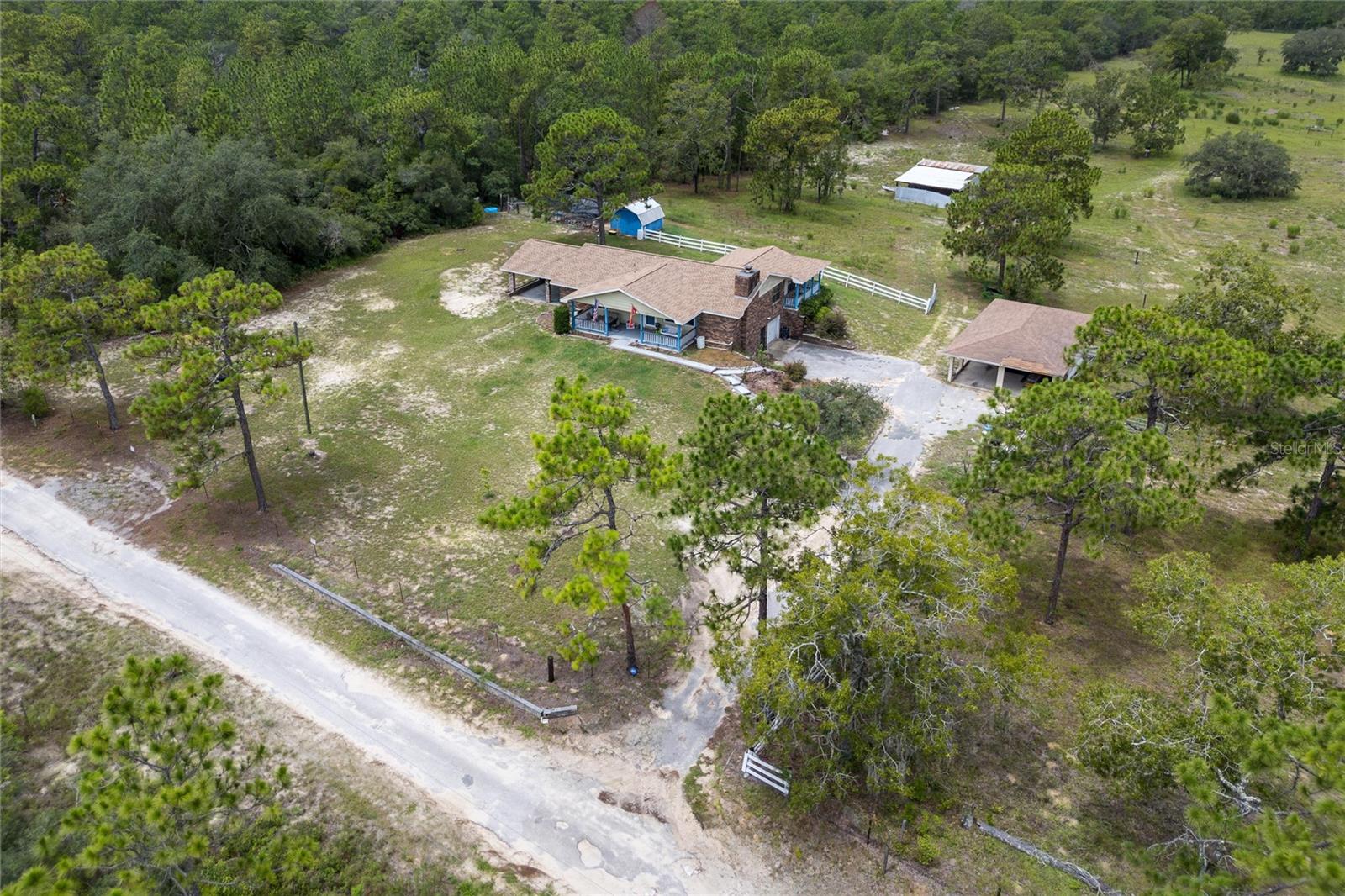 Listing photo id 43 for 9660 Matsonford Avenue