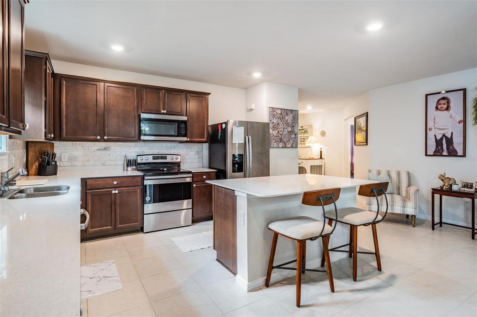 Image 7 of 37 For 30180 Skylark Drive