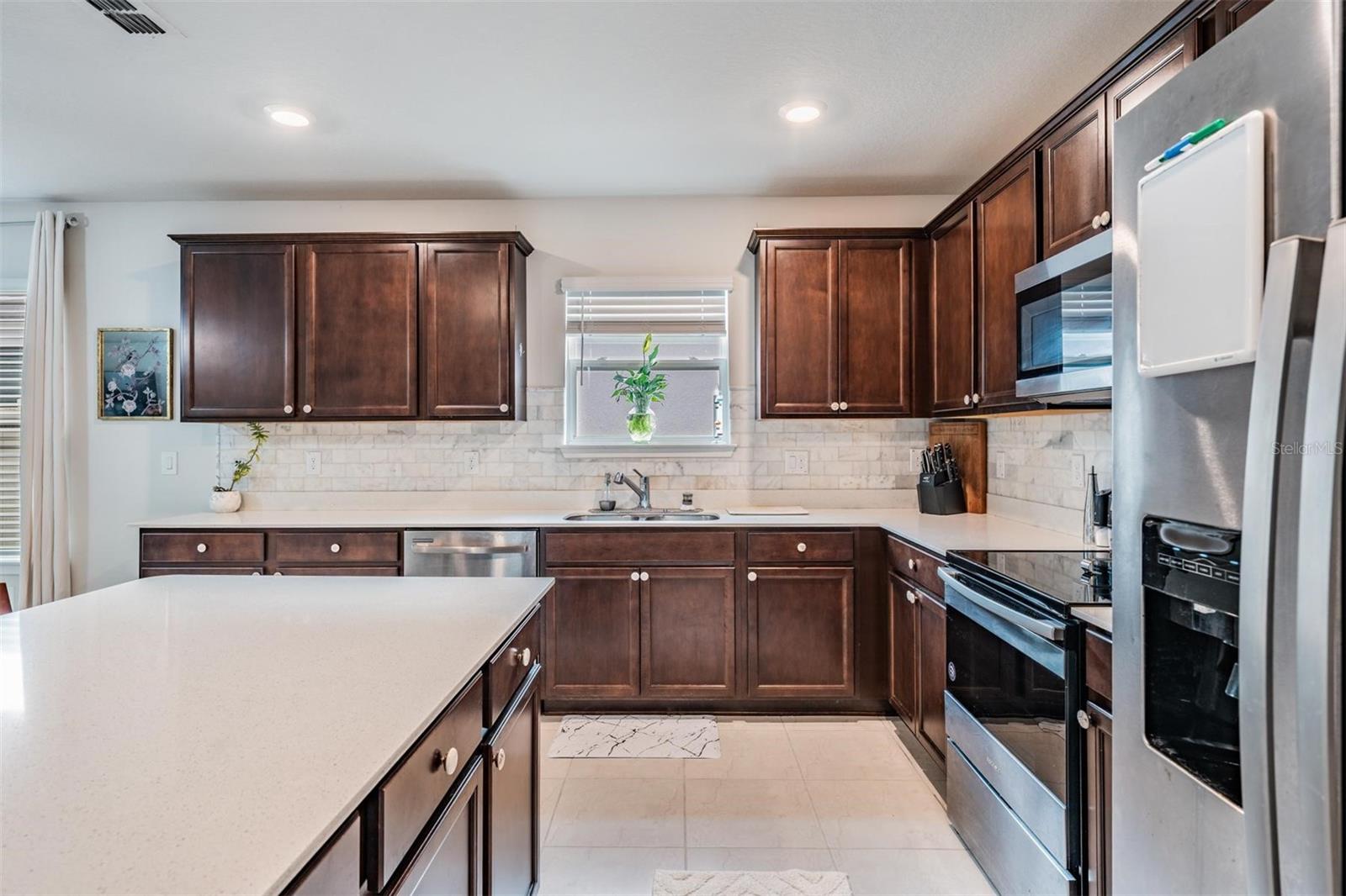 Image 8 of 37 For 30180 Skylark Drive
