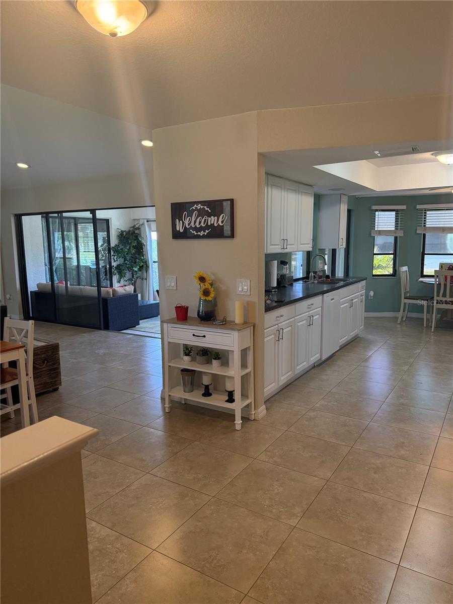 Image 2 of 26 For 3601 Magnolia Way