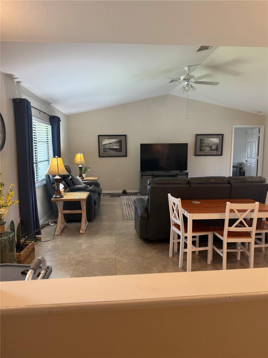 Image 3 of 26 For 3601 Magnolia Way