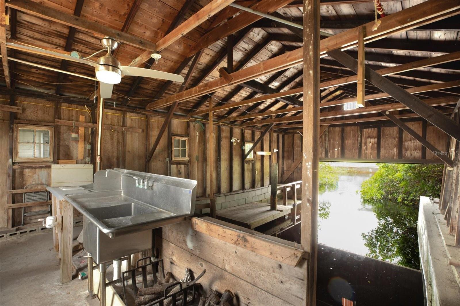Listing photo id 30 for 102 North Branch Road