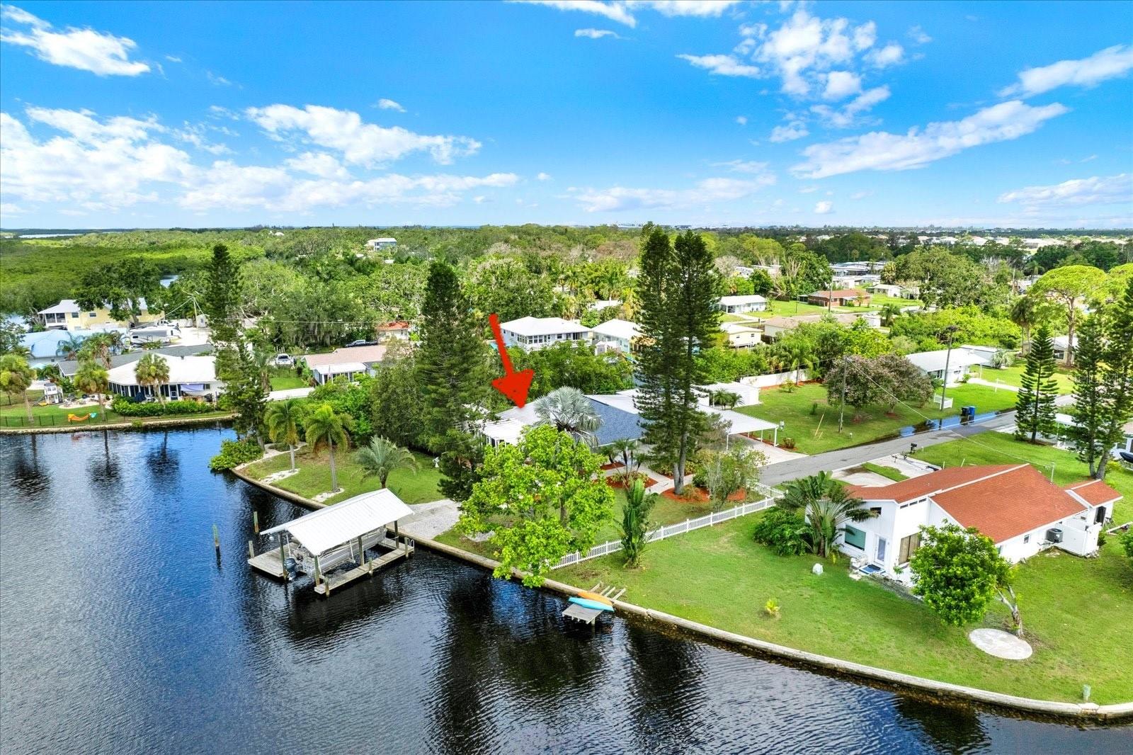 Listing photo id 5 for 102 North Branch Road