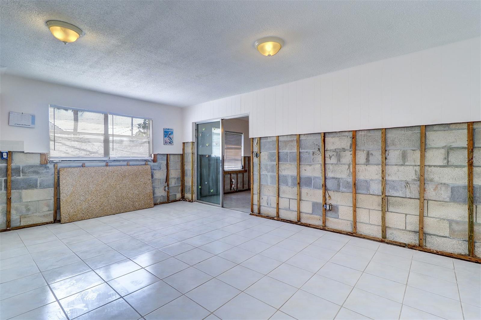 Image 16 of 50 For 123 11th Avenue