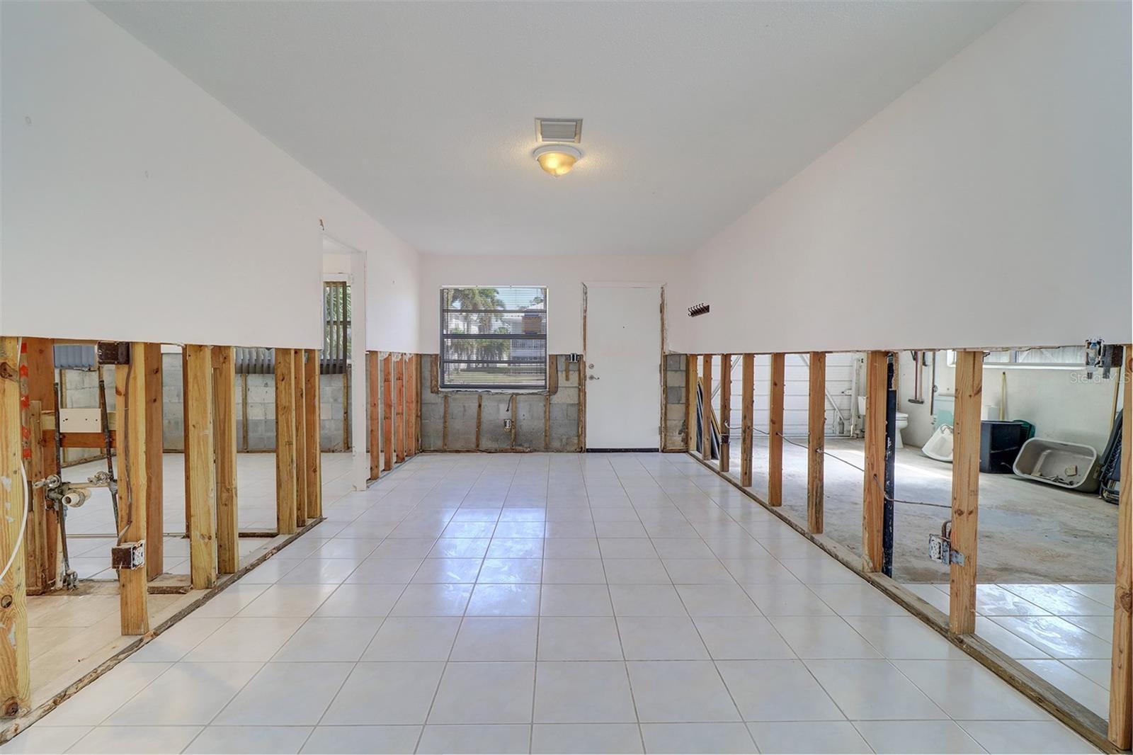 Image 7 of 50 For 123 11th Avenue