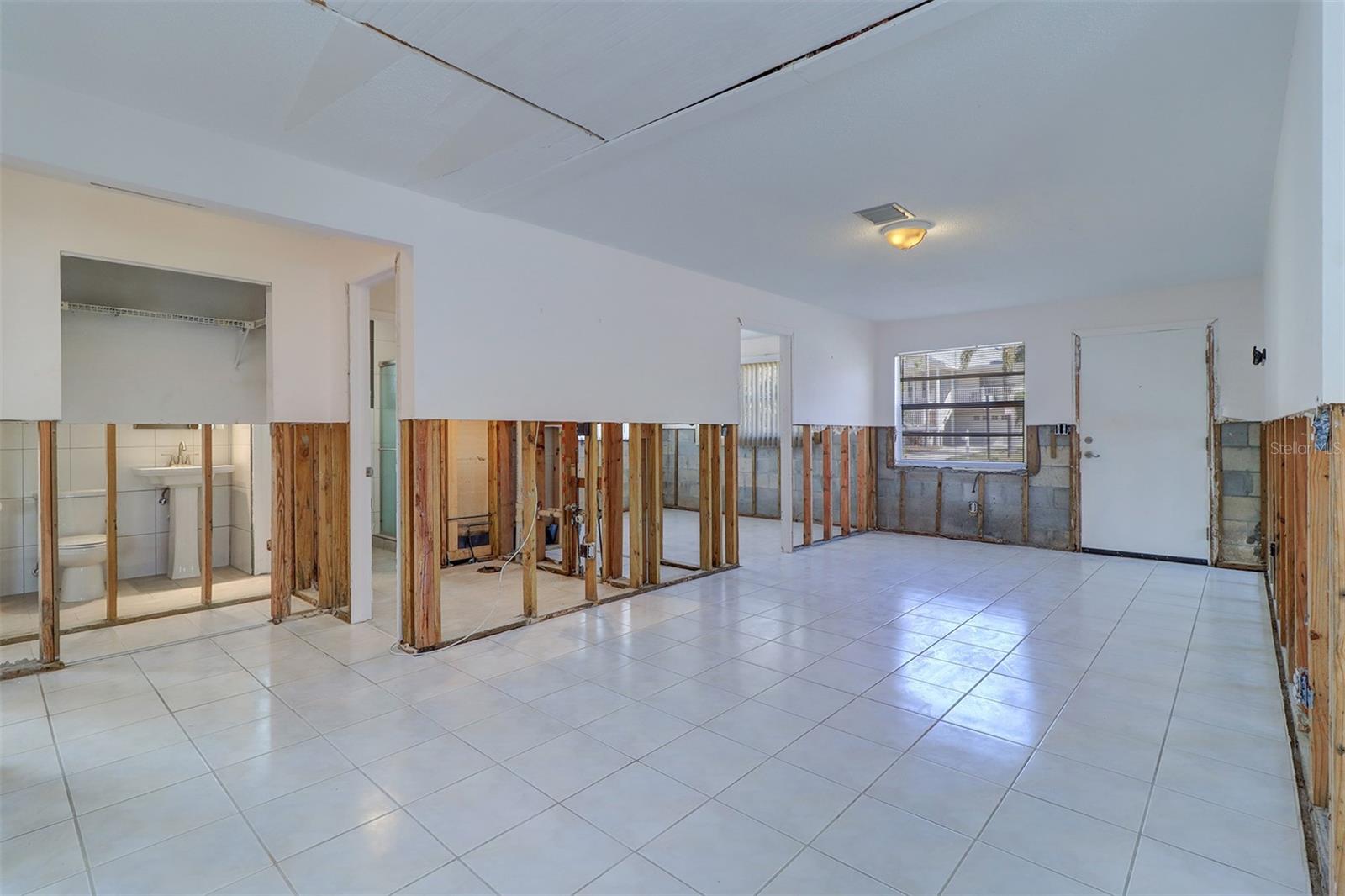 Image 9 of 50 For 123 11th Avenue