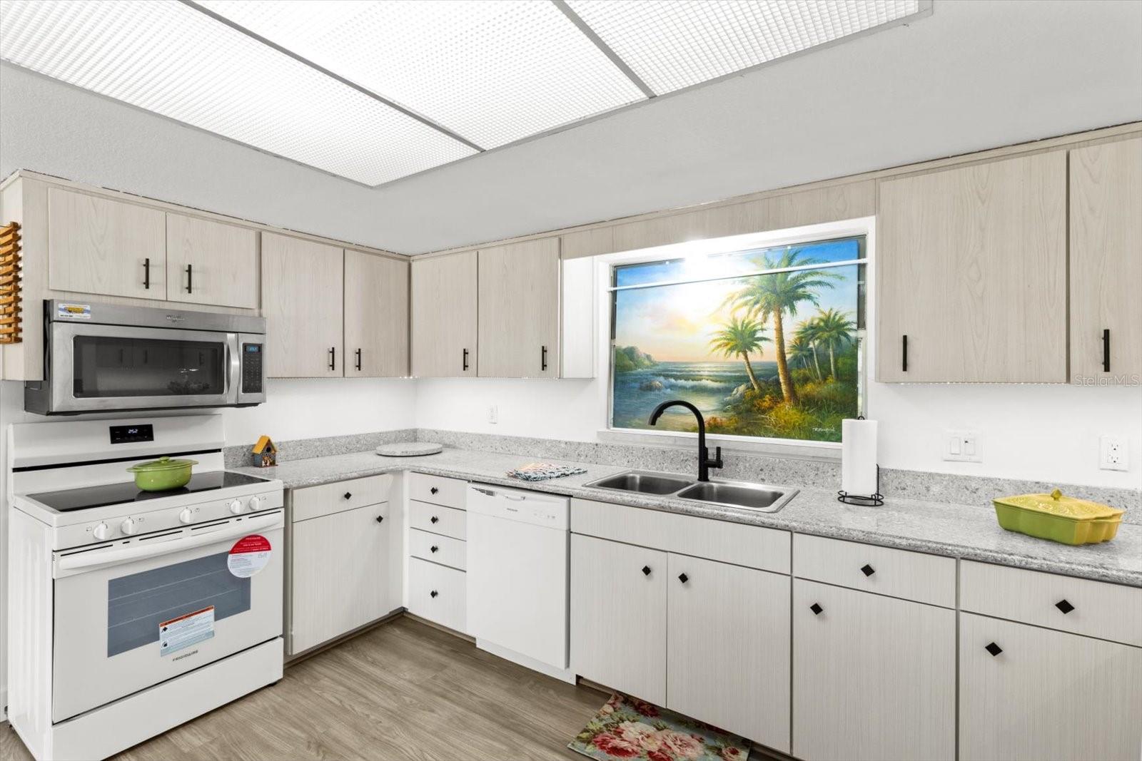Listing photo id 13 for 3874 Timucua Point