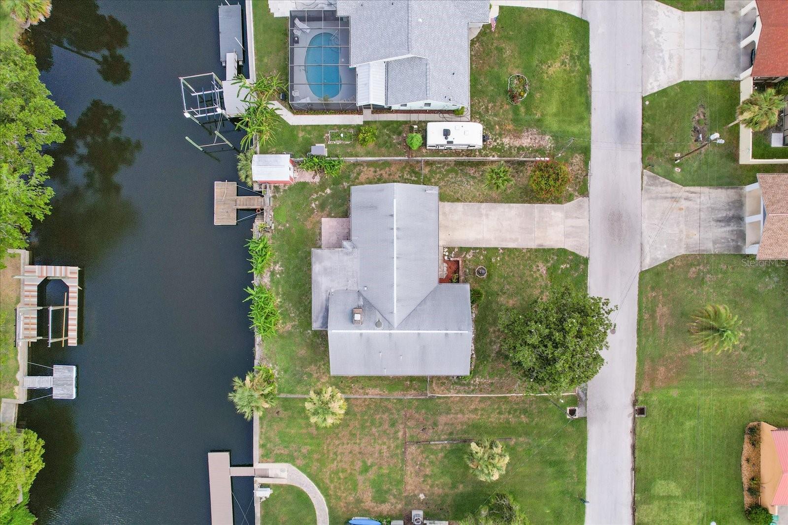 Listing photo id 40 for 3874 Timucua Point