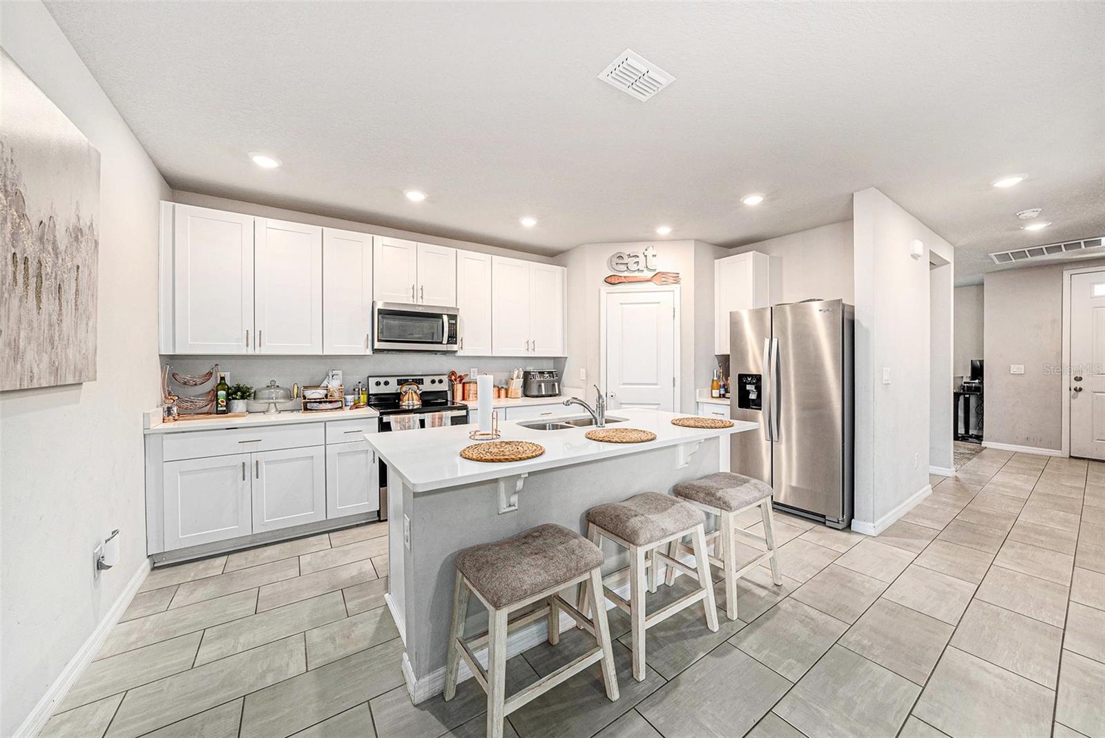 Image 7 of 26 For 38689 Harlow Rose Drive