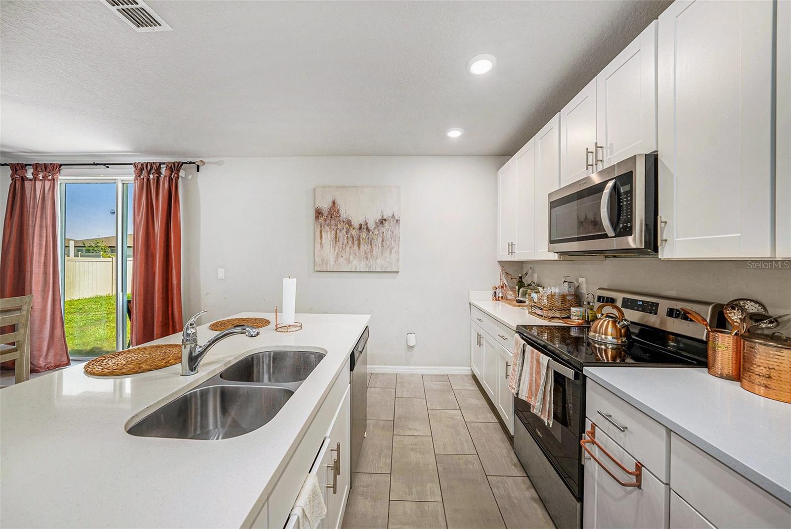 Image 8 of 26 For 38689 Harlow Rose Drive