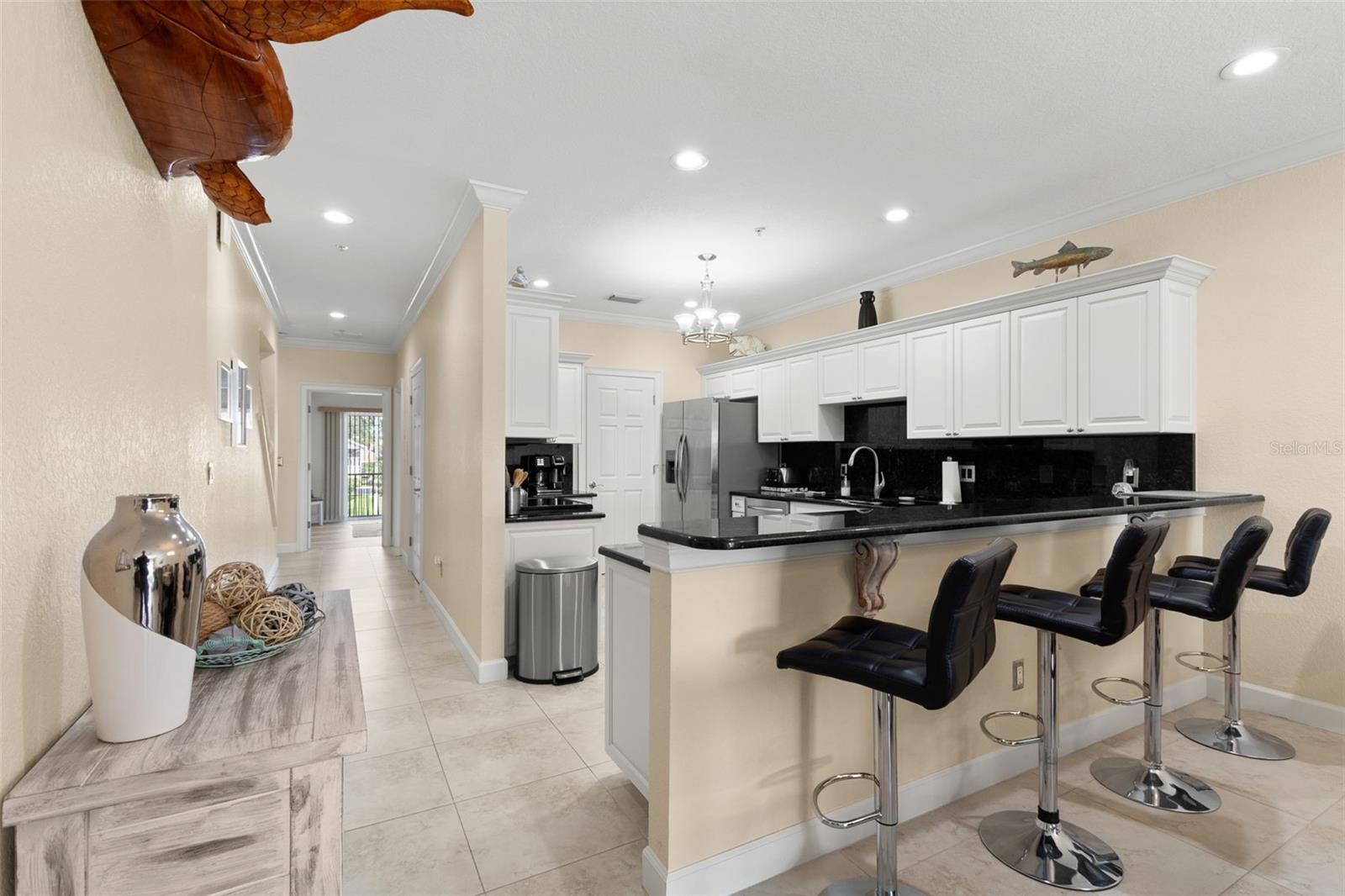 Image 12 of 69 For 300 Capri Boulevard 3