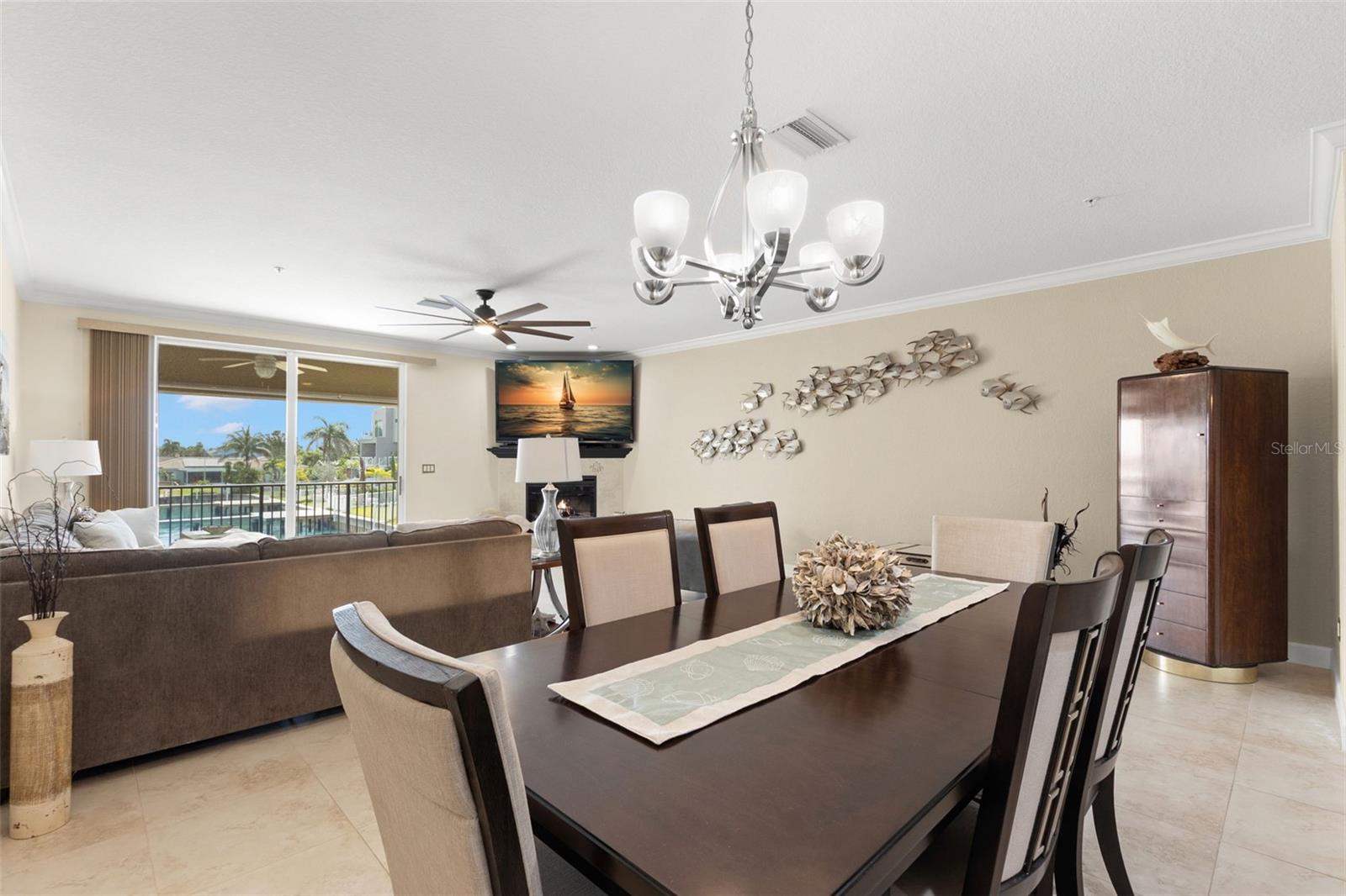 Image 14 of 69 For 300 Capri Boulevard 3