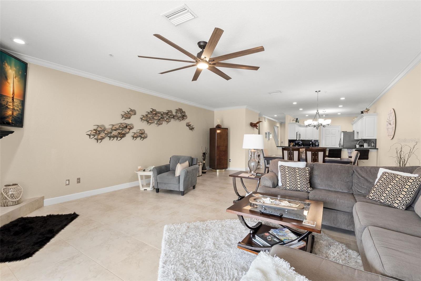 Image 16 of 69 For 300 Capri Boulevard 3