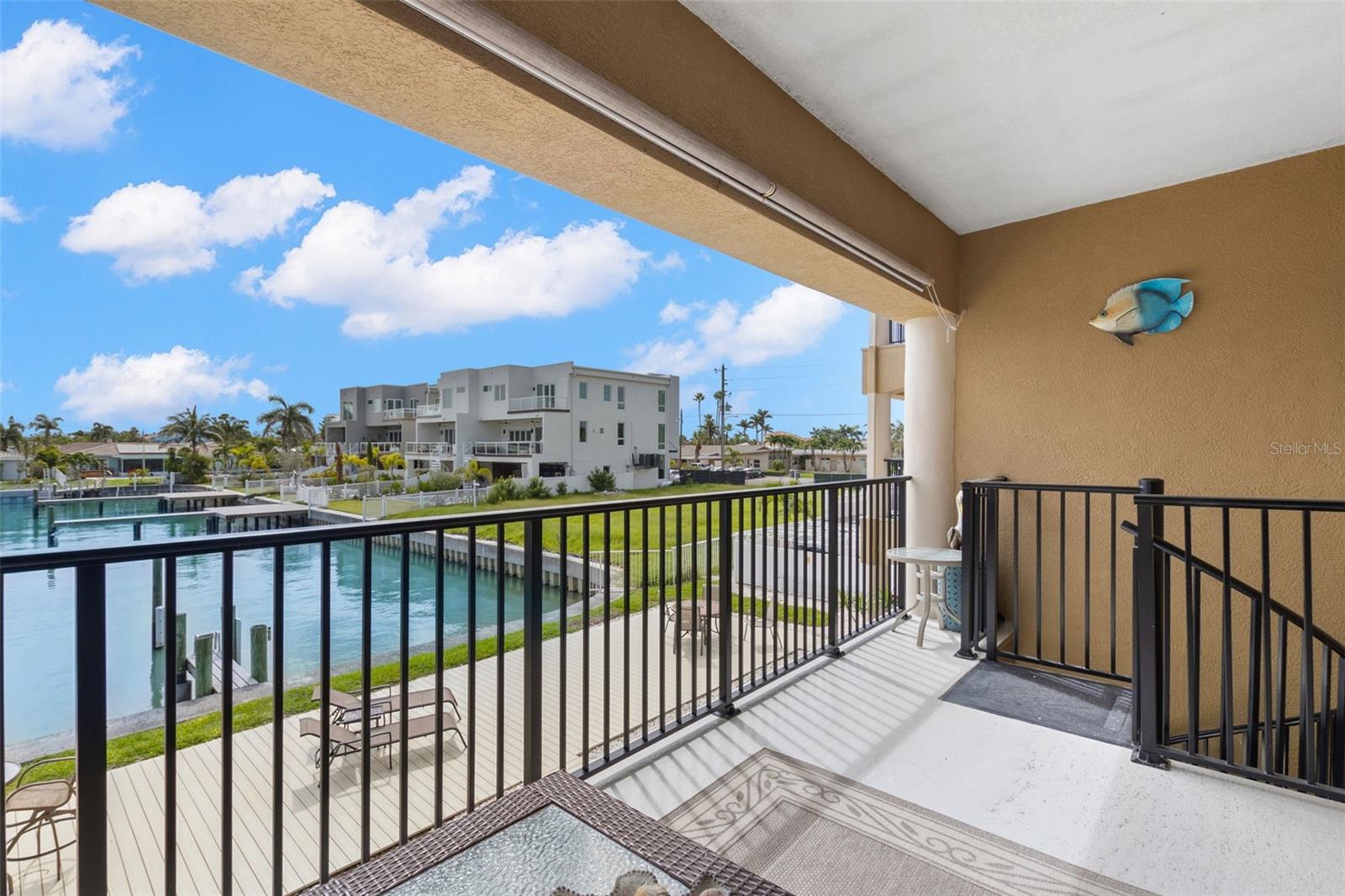 Image 22 of 69 For 300 Capri Boulevard 3