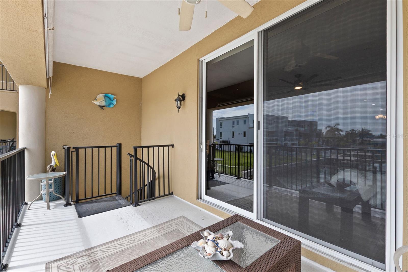Image 23 of 69 For 300 Capri Boulevard 3