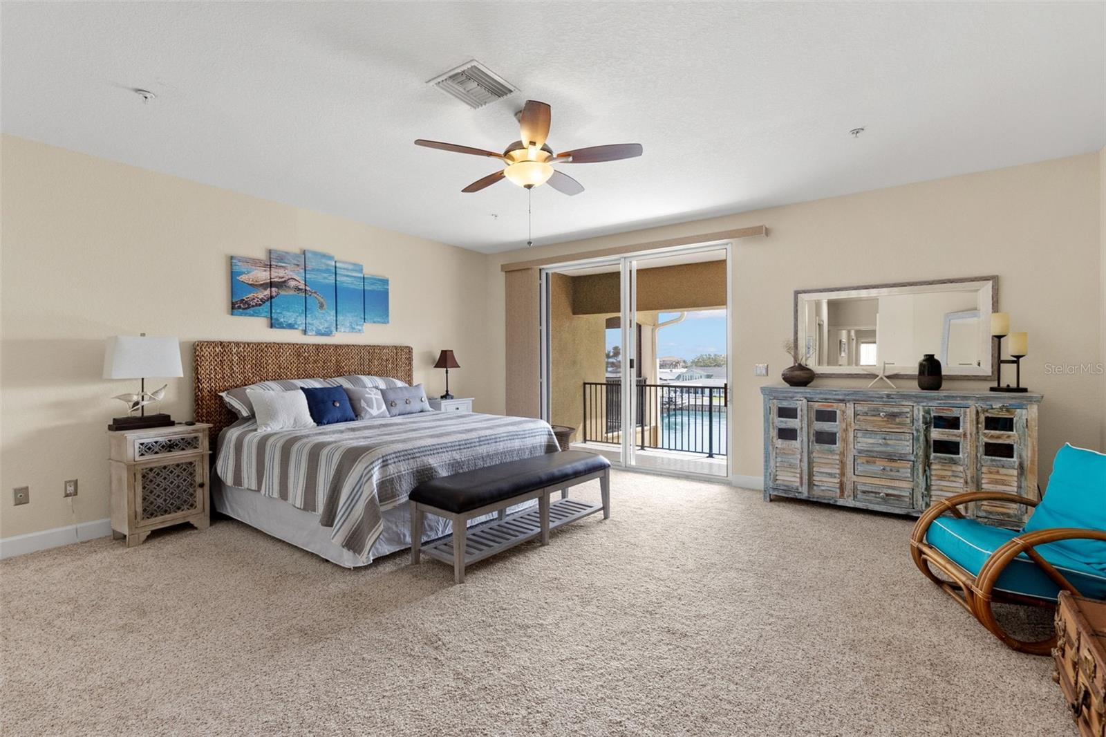 Image 28 of 69 For 300 Capri Boulevard 3