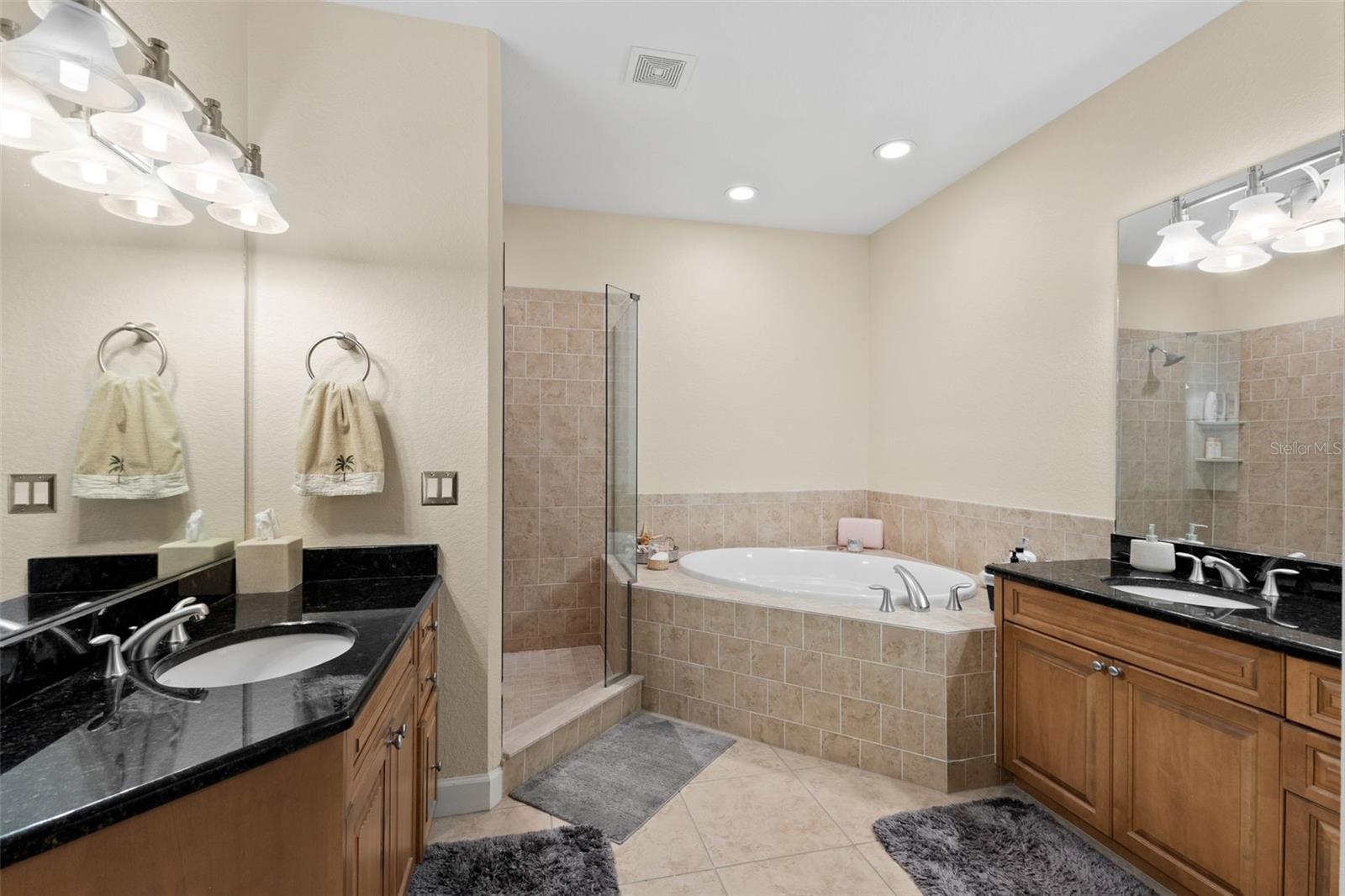 Image 35 of 69 For 300 Capri Boulevard 3