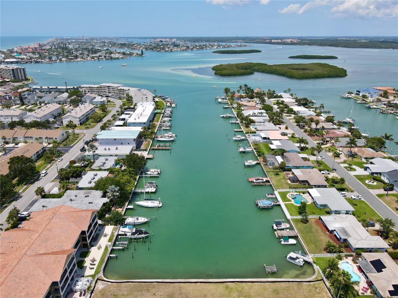 Image 46 of 69 For 300 Capri Boulevard 3