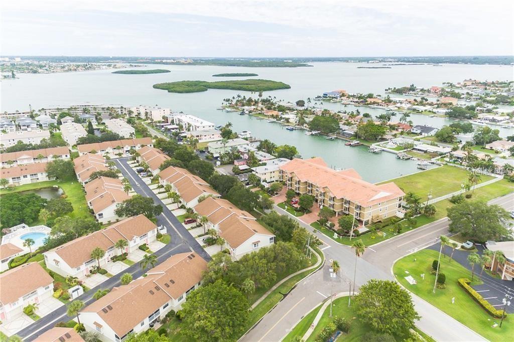 Image 52 of 69 For 300 Capri Boulevard 3