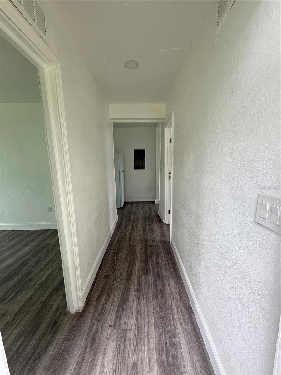 Image 2 of 8 For 2610 59th Street C