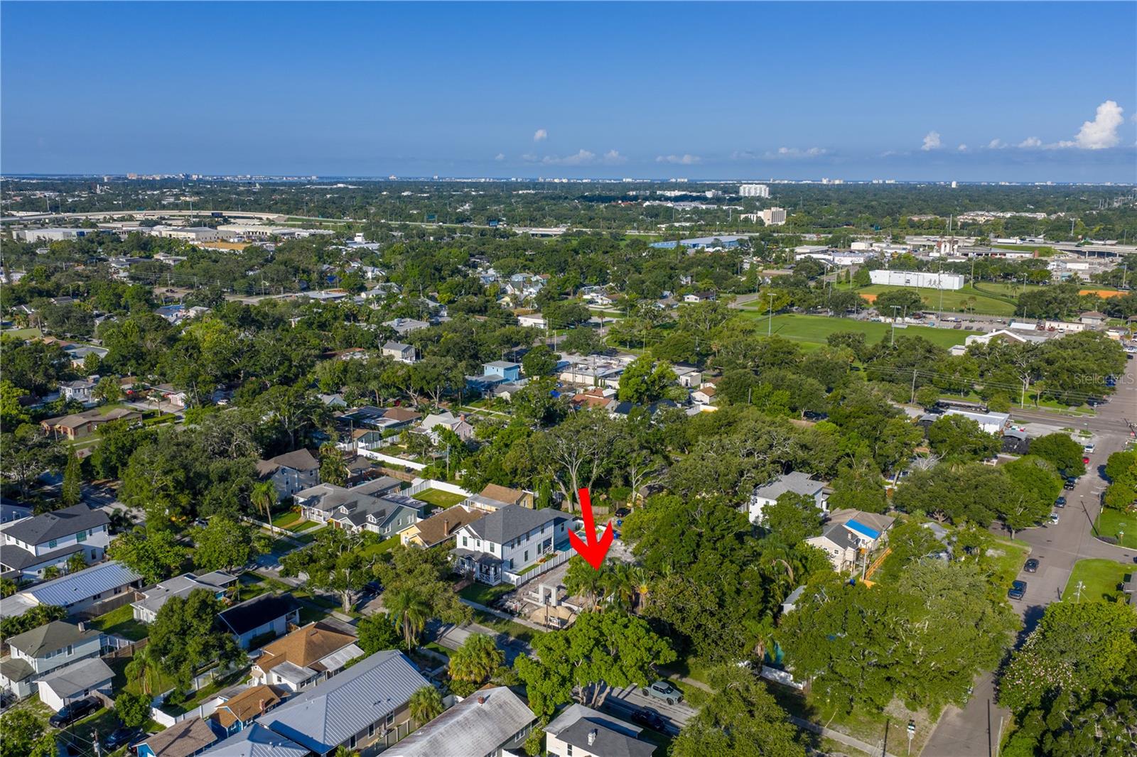 Image 11 of 39 For 1420 14th Street N