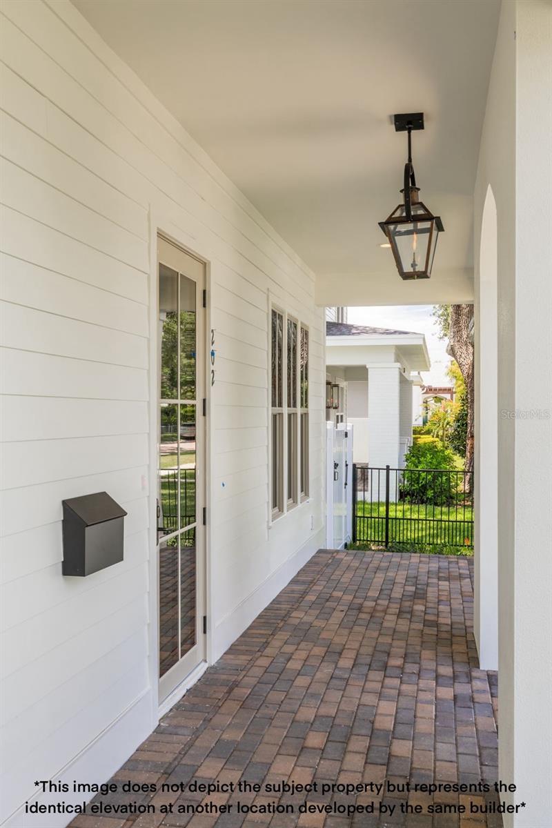 Image 17 of 39 For 1420 14th Street N