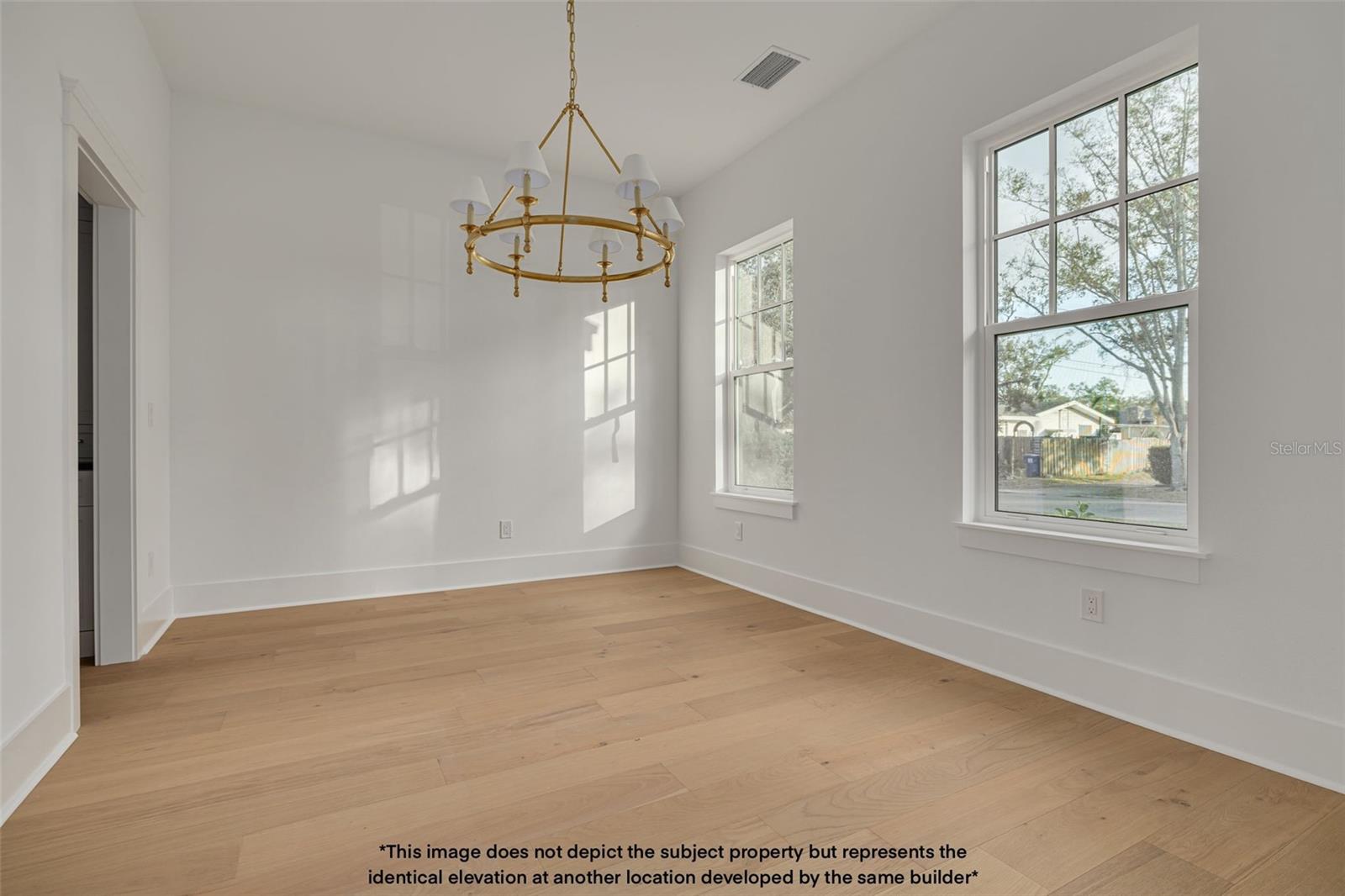 Image 18 of 39 For 1420 14th Street N