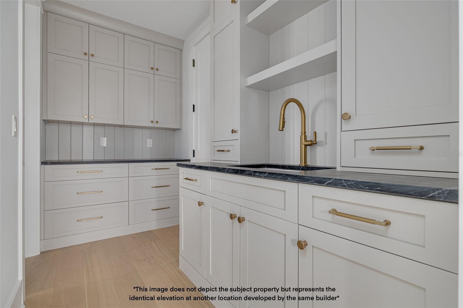 Image 29 of 39 For 1420 14th Street N