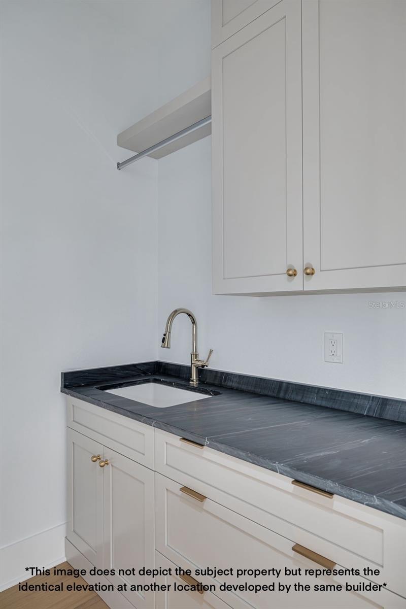 Image 35 of 39 For 1420 14th Street N