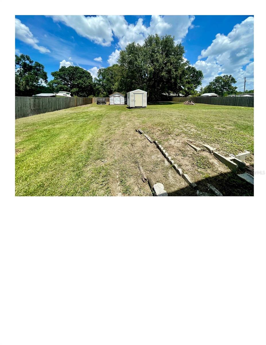 Image 4 of 12 For 6421 Fernwood Drive