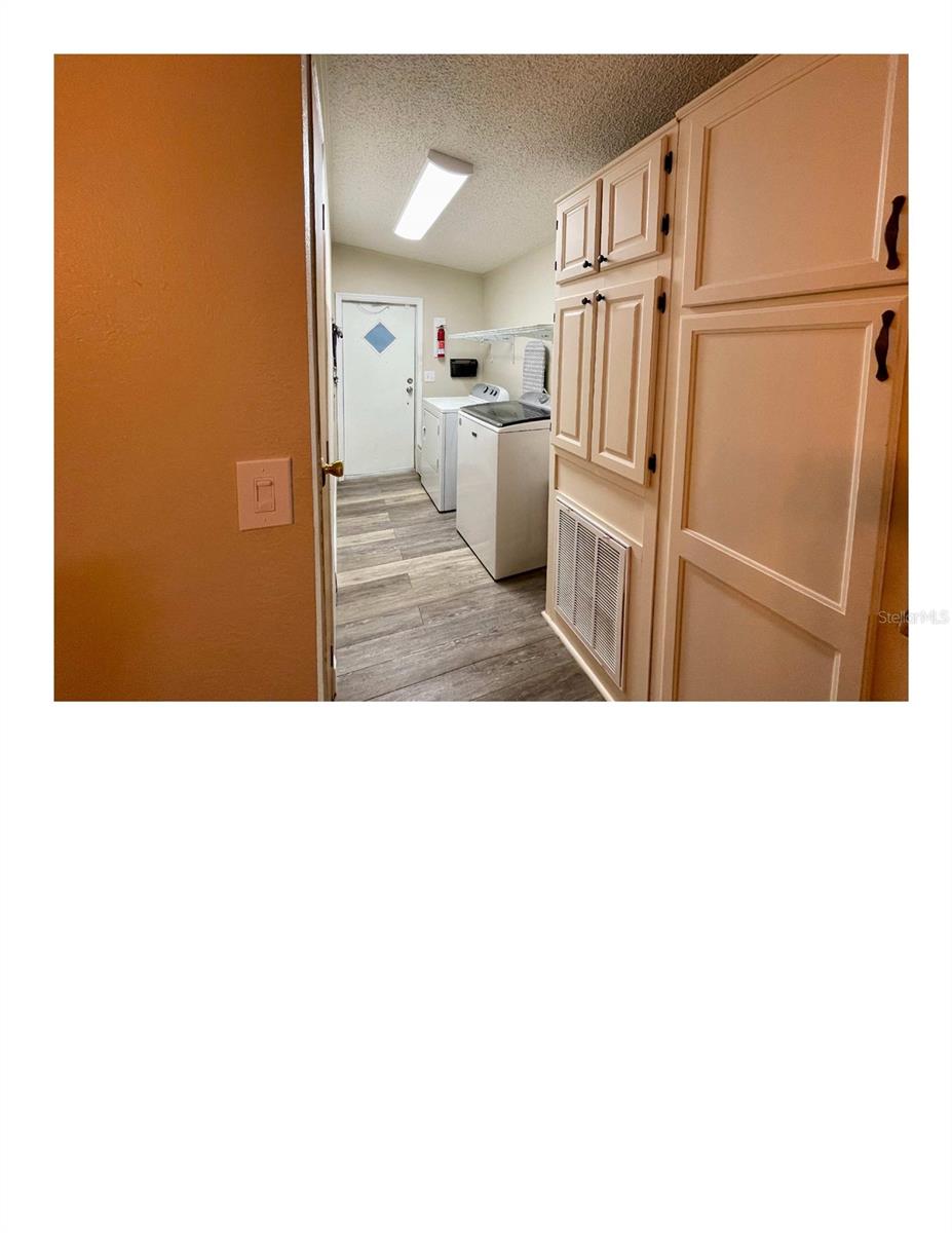 Image 8 of 12 For 6421 Fernwood Drive