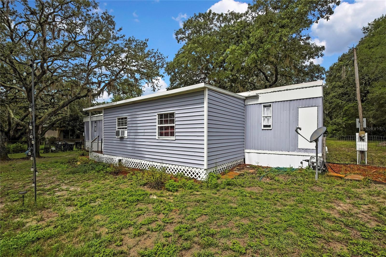 Listing photo id 32 for 3771 Millston Point