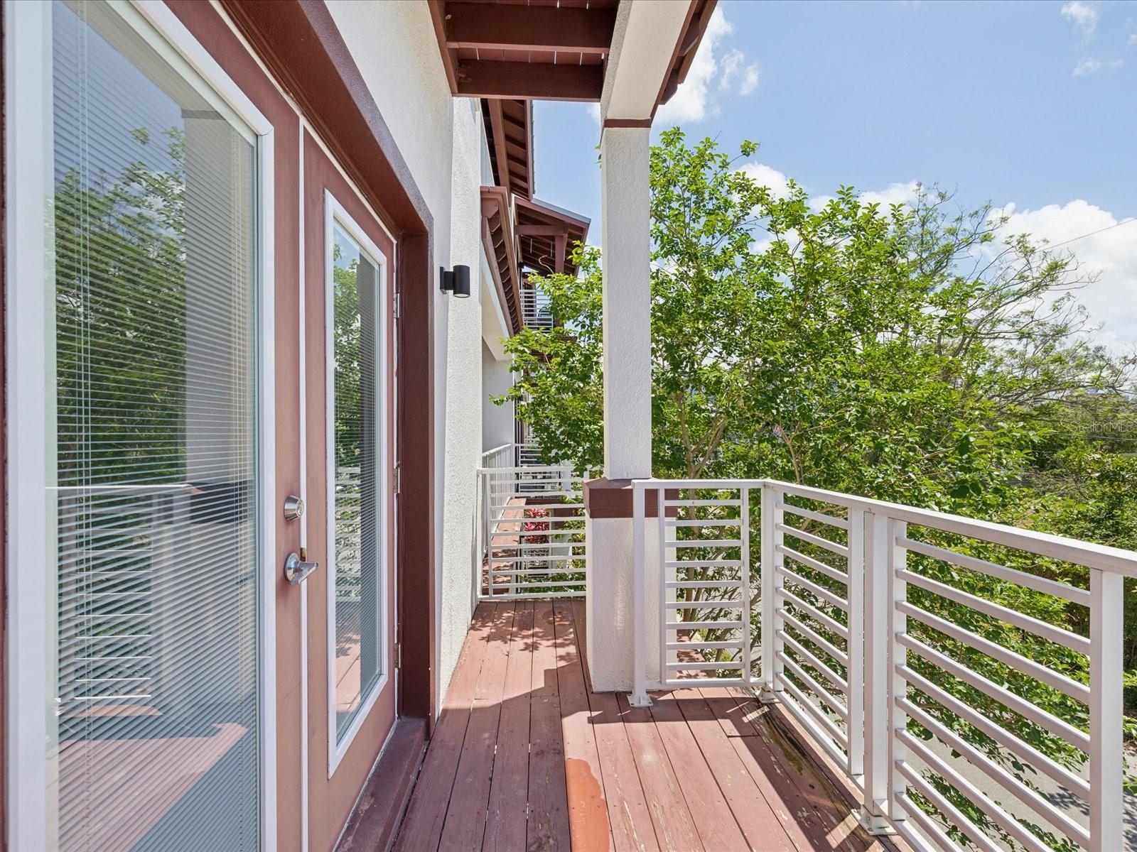 Image 36 of 87 For 946 Highand Avenue 24