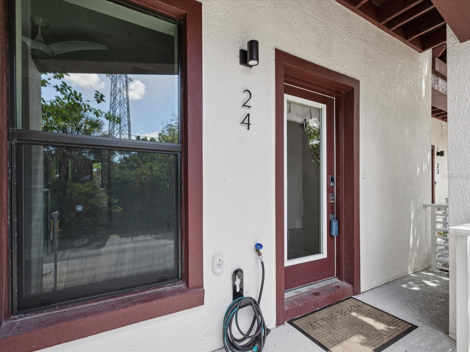 Image 39 of 87 For 946 Highand Avenue 24