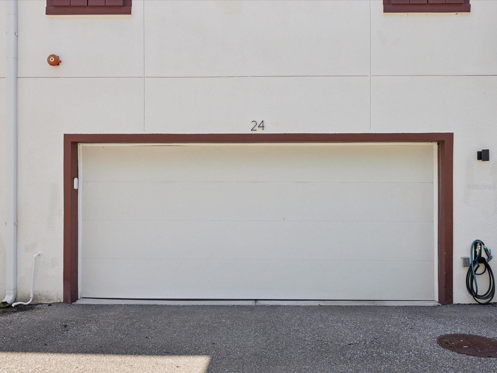 Image 65 of 87 For 946 Highand Avenue 24