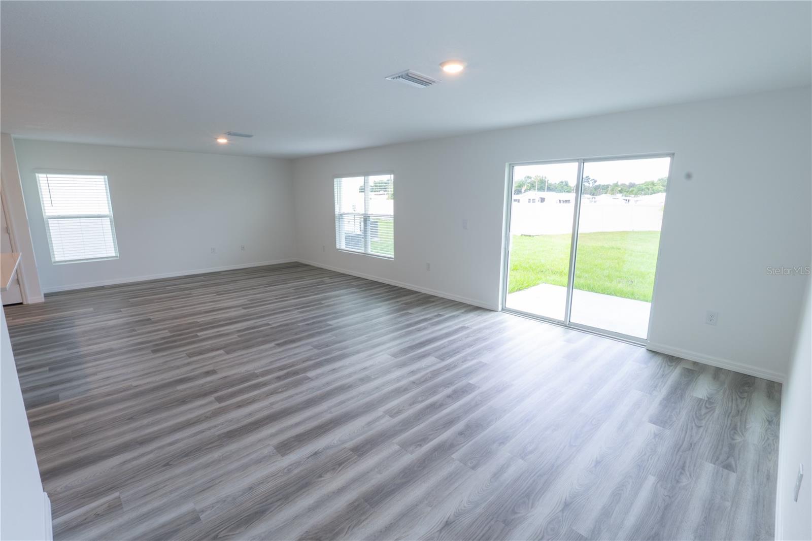 Image 26 of 27 For 4409 Sand Dollar Way